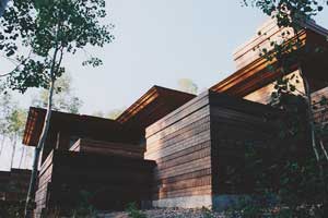 Point-to-point cornice with terrace walls