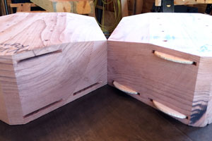 Internal splines at redwood base miter joint to be glued