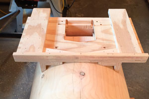 Column routing jig for side rout on cylindrical surface