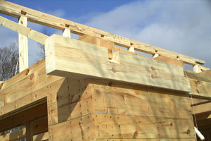 Verge carrier beam notched into corner structure